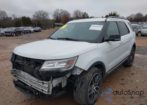 2019 Ford Explorer Xlt z USA, uszkodzony, nr VIN 1FM5K7D8XKGA94936